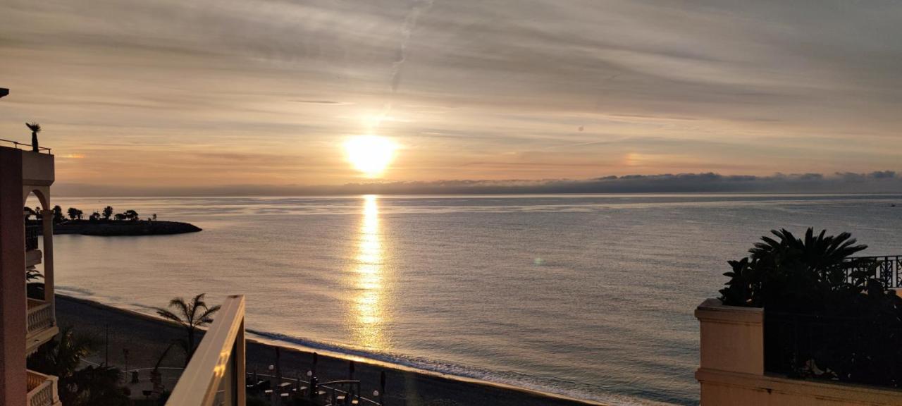 Exclusive Panoramic Sea View In Victoria Beach 멍똥 외부 사진