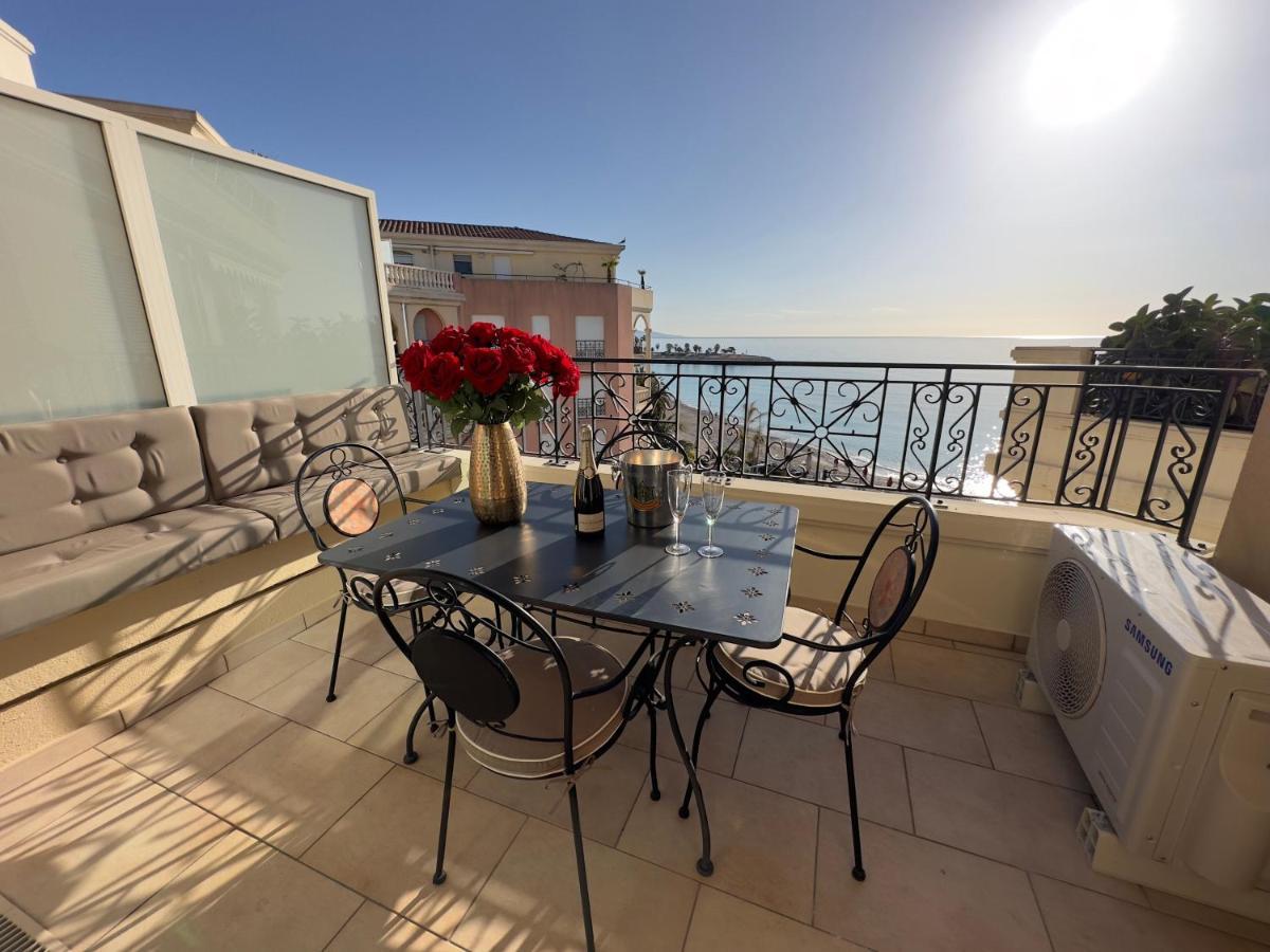 Exclusive Panoramic Sea View In Victoria Beach 멍똥 외부 사진