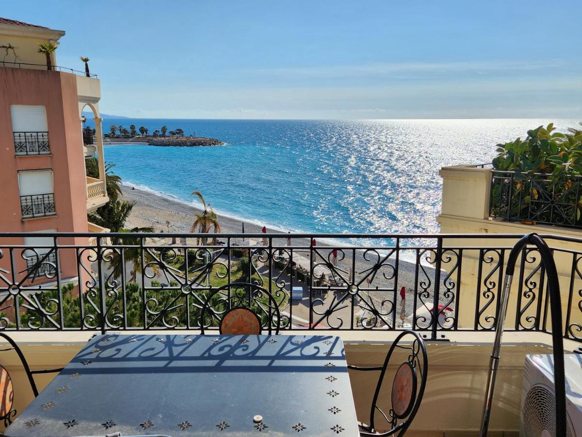 Exclusive Panoramic Sea View In Victoria Beach 멍똥 외부 사진